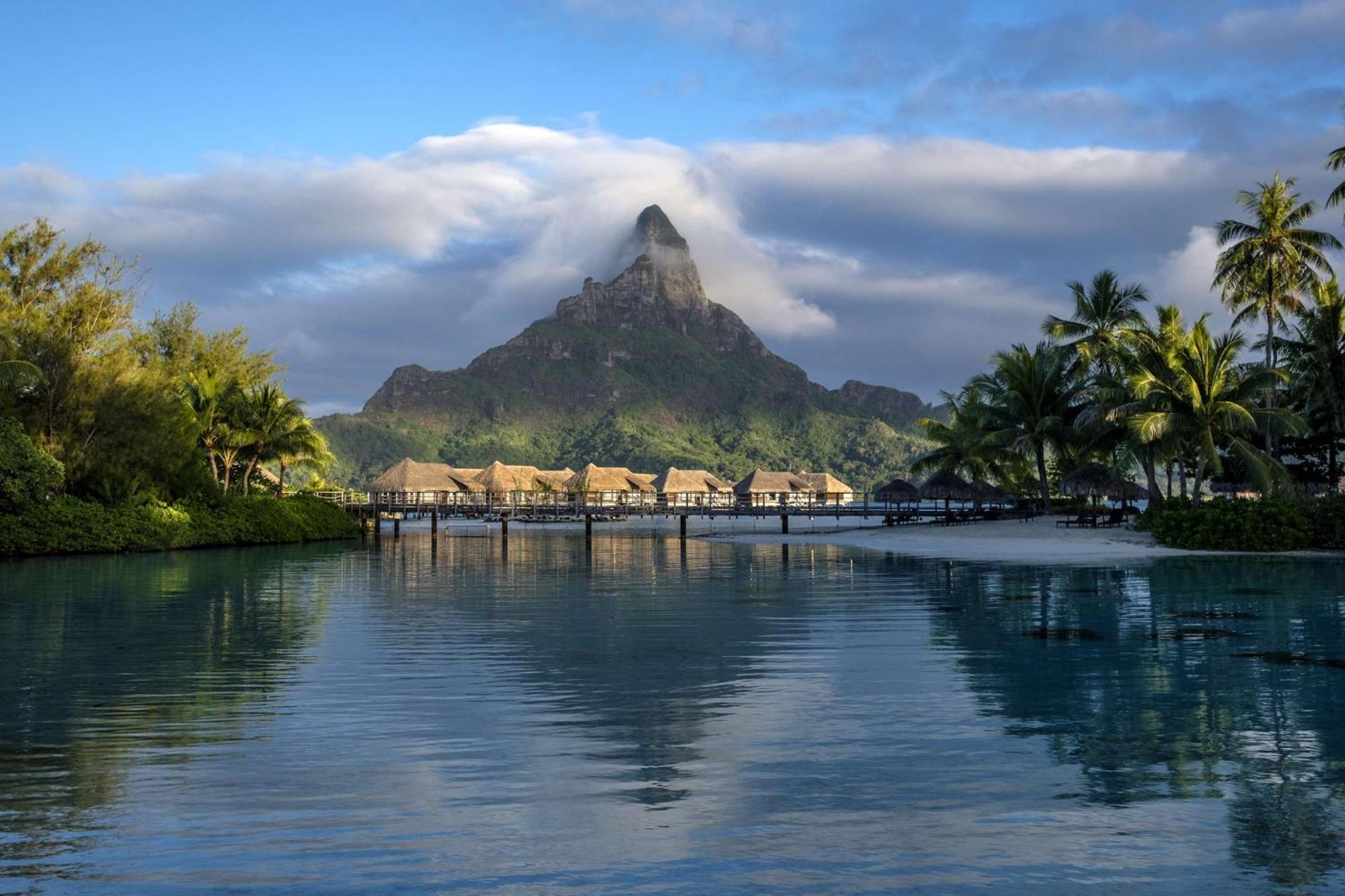 Intercontinental Bora Bora & Thalasso Spa By Ihg Exterior photo