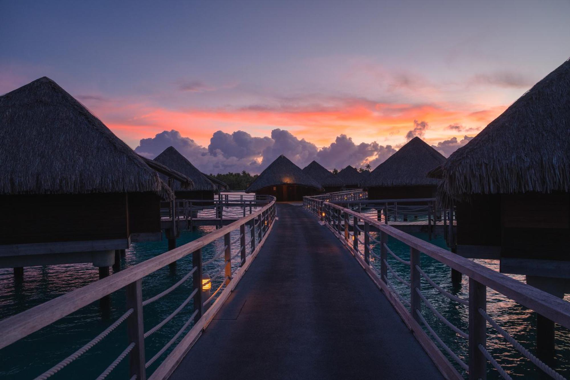 Intercontinental Bora Bora & Thalasso Spa By Ihg Exterior photo